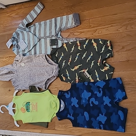 5 ITEMS OKIE DOKIE BABY BOY BUNDLE ALL SIZE 6 MONTHS - Picture 2 of 16